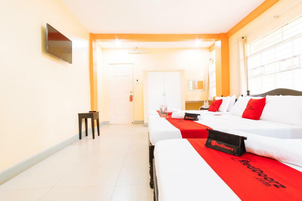 Reddoorz Premium @ Gabinete Road Palawan Hotel Puerto Princesa Ngoại thất bức ảnh